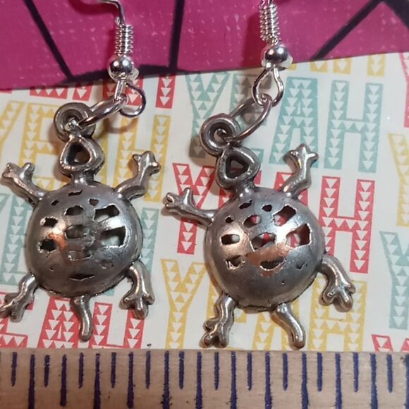 Turtle earrings - Picture 2 of 3